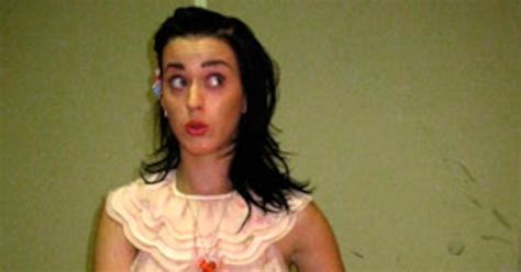 katy perry boobs|Katy Perry shows cleavage first appearance 2008 : r/howardstern。